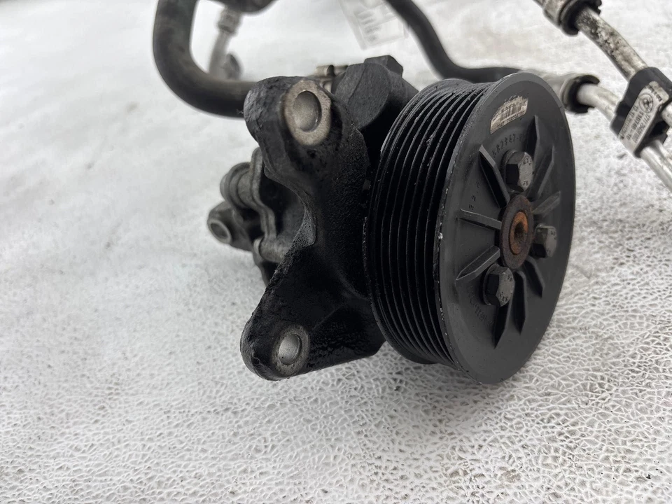 BMW 135i 2008-2013 enfriador de aceite de dirección asistida y bomba con depósito OEM Foto 2 de 4