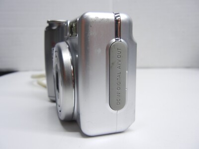 Canon PowerShot A570 IS Compact Digital Camera 7.1 Megapixel