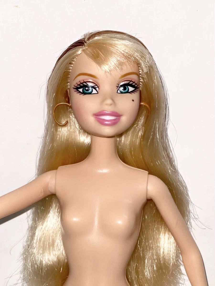 2004 My Scene Feelin Feeling Flirty Delancey Doll Smile Smiling Face Nude
