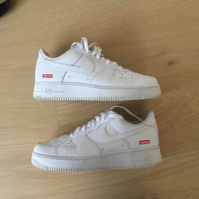 Supreme Air Force 1 blanc taille 9 homme