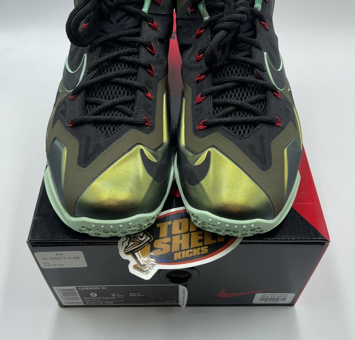 New Nike Lebron 11 Kings Pride 2013 Size 9 Rare Retro Authentic