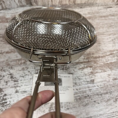 Technique Perforated Chef s Pan With Mesh Lid For BBQ . Easy Veggie Flip Pan