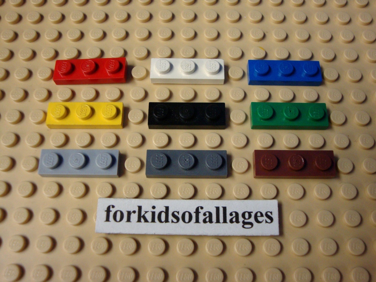 Lego 50 Piece Bulk Lot x Flat Plates U PICK THE COLOR 1x3 Building Parts