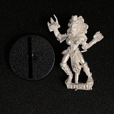 AMAZON BLITZER Spielerin Amazon Blood Bowl Team Fantasy Football Metall