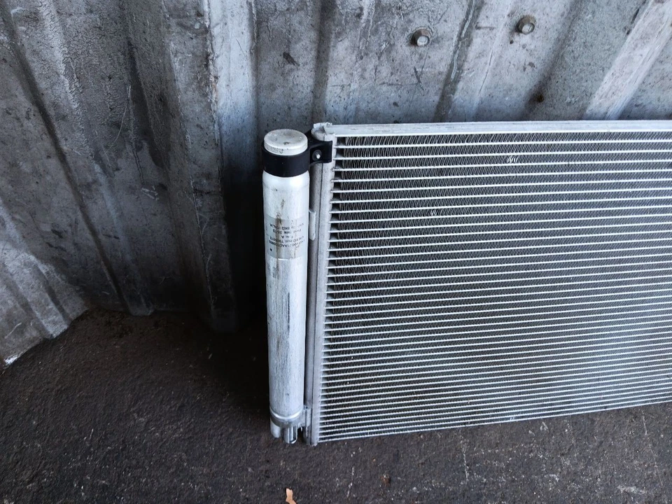 BMW 12-18 F30 F32 F36 F22 RADIADOR AIRE ACONDICIONADO CONDENSADOR OEM Foto 3 de 4