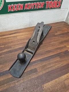 K605 Antique STANLEY BAILEY NO. 7 JOINTER PLANE smooth bottom