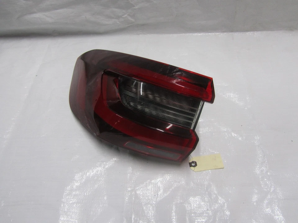 Lanterna traseira externa de LED do lado esquerdo do motorista BMW X5 2019-2023 FABRICANTE DE EQUIPAMENTO ORIGINAL - Imagem 3 de 4