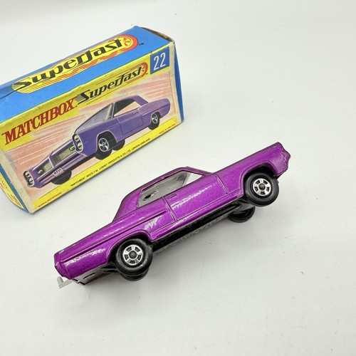 Matchbox Superfast 22 Pontiac GP cupé deportivo muy casi como nuevo en caja aplastada - Imagen 15 de 22