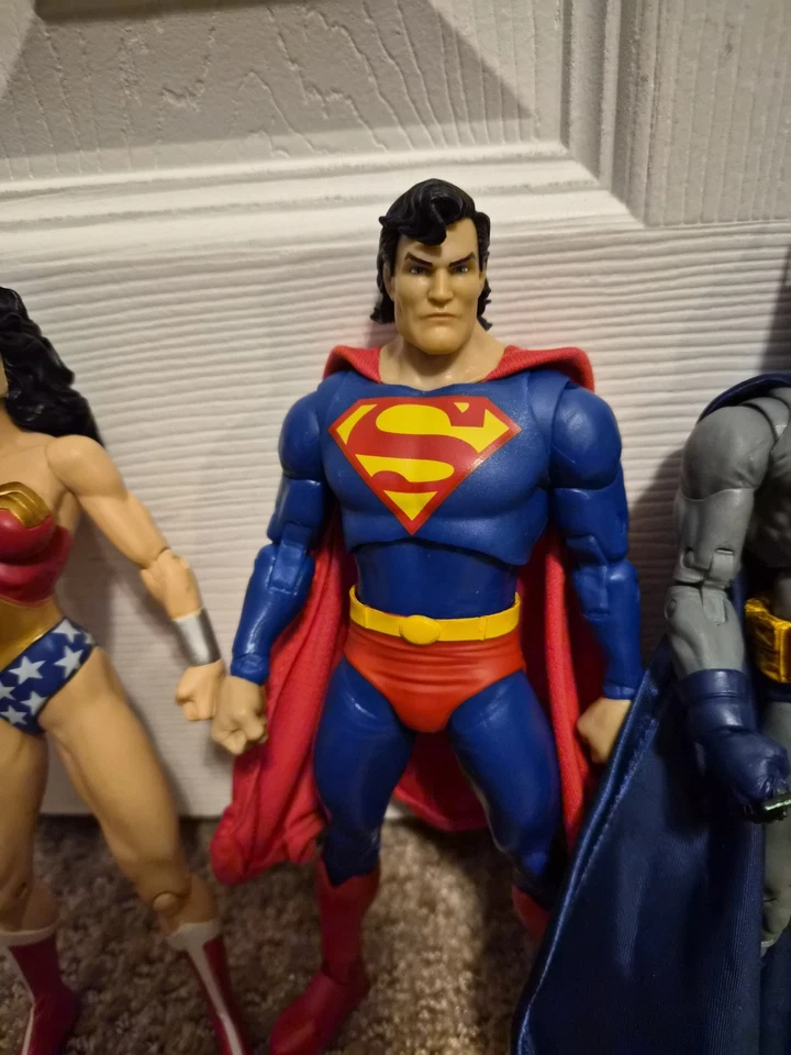 Custom Creations: MCFARLANE DC Superman, Batman, and Wonder Woman Figure Lot - Image 3 of 4
