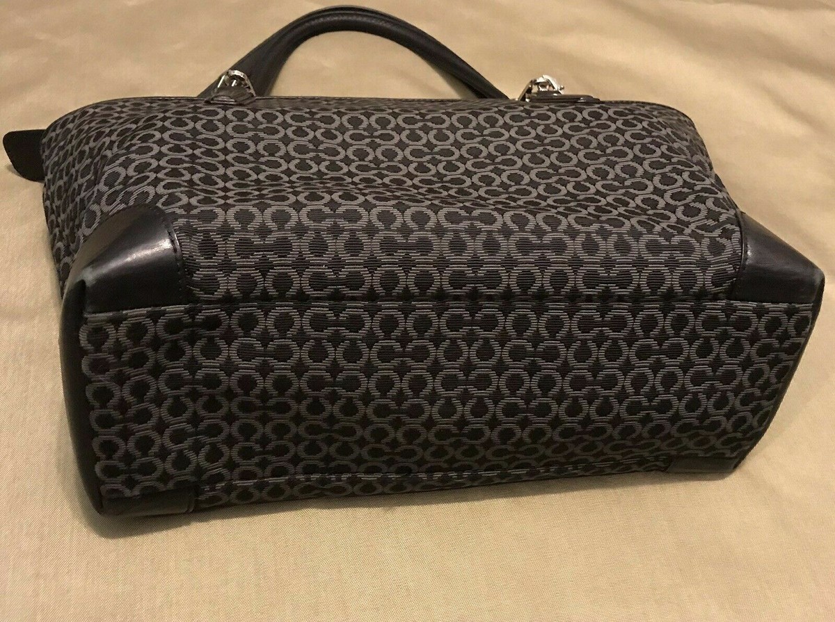 Authentic Coach G1320-26767 Black Handbag Tote Pre-owned, Good