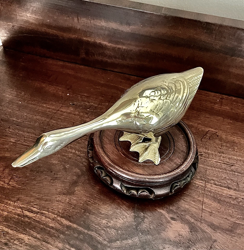 DE COLECCIÓN LATÓN: 9" largo elegante largo pato/ganso escultura impresionante decoración del hogar Foto 4 de 4