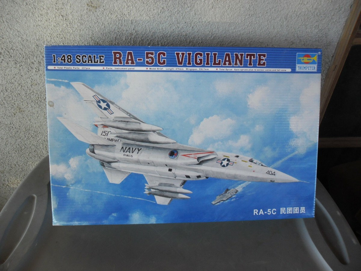 Trumpeter 1/48 RA-5C VIGILANTE Kit Maquette Plastique 02809