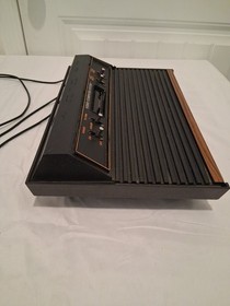 Vintage Atari 2600 Woodgrain 4-Switch Console CX-2600A Sunnyvale Tested Works