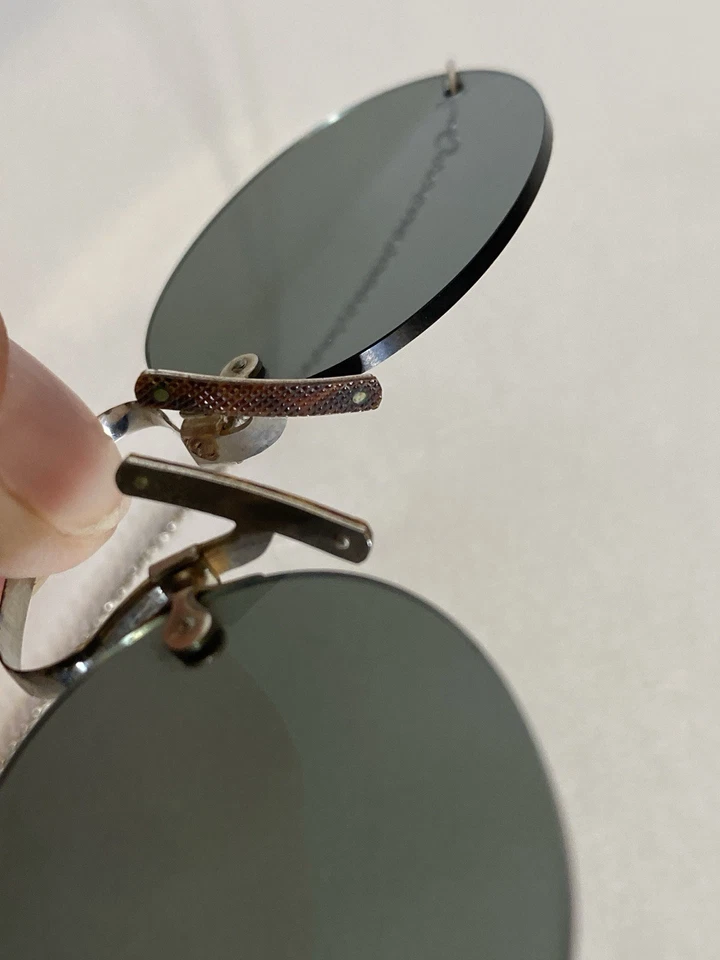 Antique Sunglasses Pince Nez Smokey Lens With Chain & Ear Loop Spring Bridge NM - Image 3 of 4