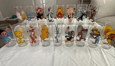 COMPLETE SET – 1973 Pepsi Looney Tunes Collector Glasses – All 17 Characters