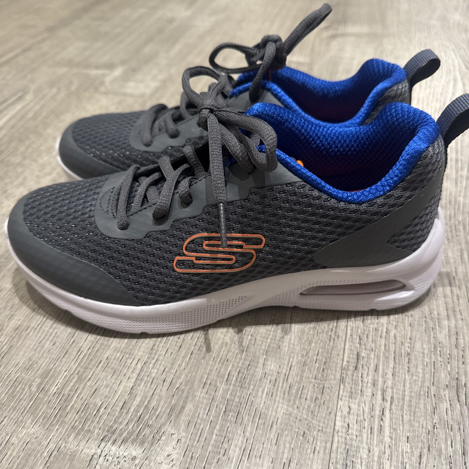 SAOLA skechers taglia 3