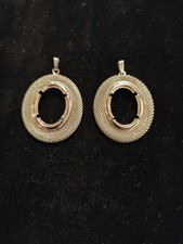 2 Piece Nickel Plated Pendant for jewelry making 25x18 MM Cabochon Setting