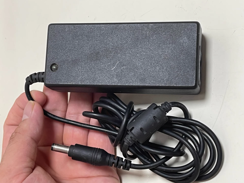 Bestec NA6501WBB 19V 3.42A 5.5*2.5 Charger Transformer - Afbeelding 2 van 2
