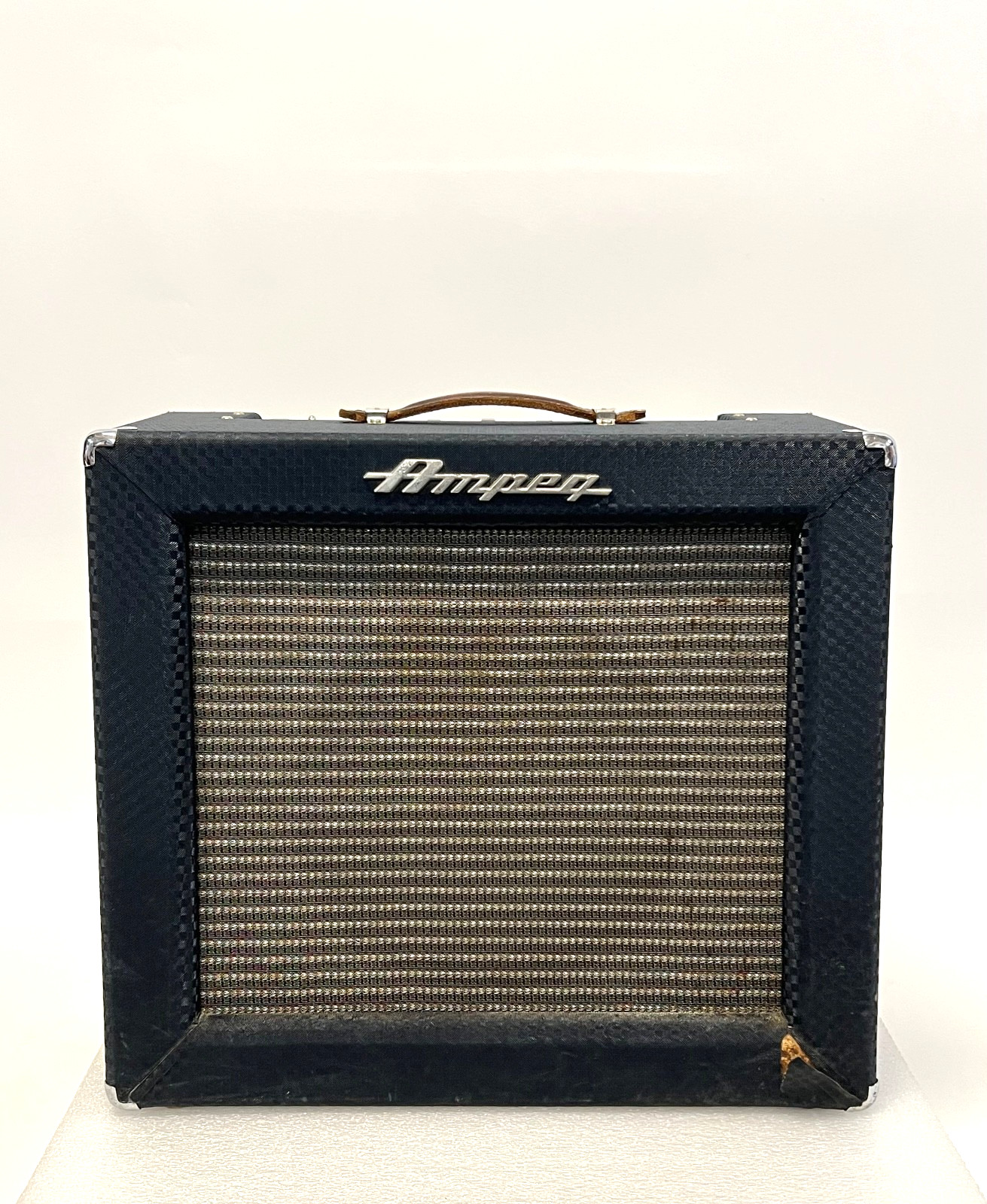 Vintage 1965 Ampeg Reverberocket R-12R Guitar Amplifier