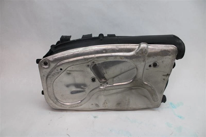 Used Air Cleaner Assembly fits: 2013 Mercedes-benz Mercedes glk-class 166 Type M Foto 3 de 4