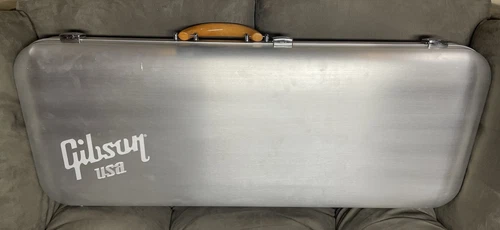 Gibson Les Paul Aluminum Guitar Case