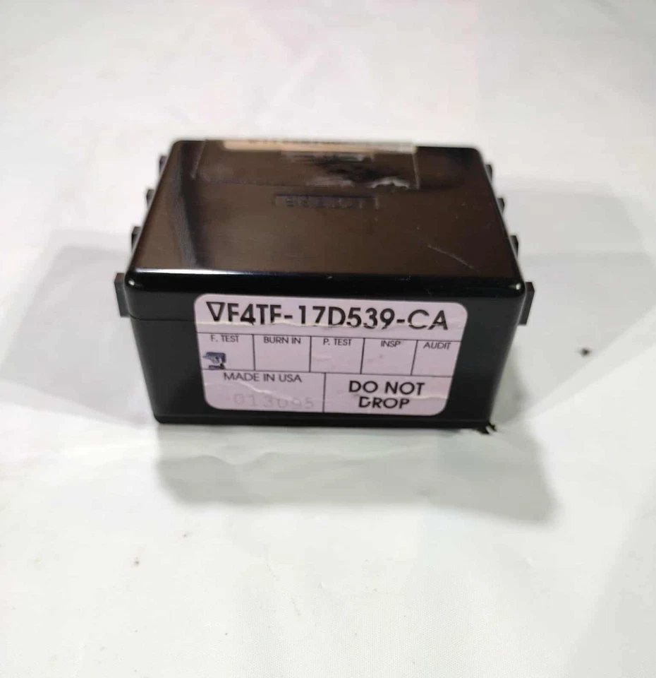 92 93 94 95 96 福特野马 F150 挡风玻璃刮水器继电器模块 F4TF-17D539-CA 原始设备制造商 — 第 4/4 张图片