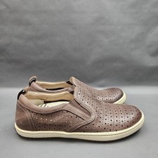 Taos Court Shoes Womens Size 6 Brown Leather Perforated Slip On Comfort Sneakers