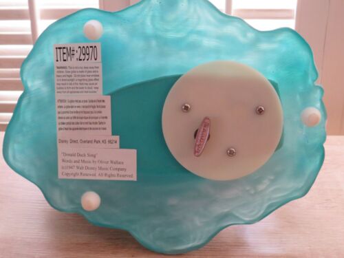 Disney Donald Duck Huey Dewey Louie THE SEA SCOUT Schneekugel mit Musik - Bild 13 von 17