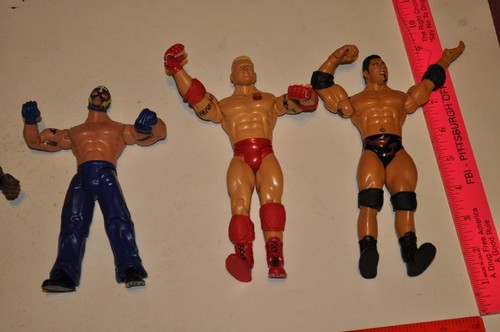 WWE WWF Figure Jakks Pacific Ruthless Aggression 2003 Rare Six of them. - Picture 2 of 4