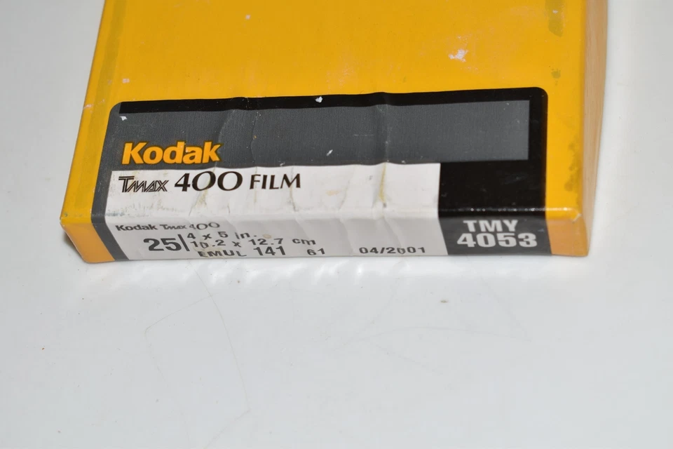 ^^ Kodak Professional TMAX 400 4x5" Film 25 Sheets Exp 4/01 TMY 4053 NEW (FEA44) - Image 2 of 3