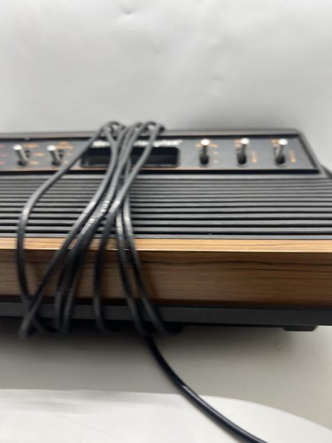 Atari 2600 Woody Console Unit Only No cables Spares And Repairs No Power - Picture 10 of 24