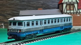 N PIKO 5/0649 AUTORAIL MOTRICE DIESEL CLASSE VT4.12 1ère et 2ème CLASSE