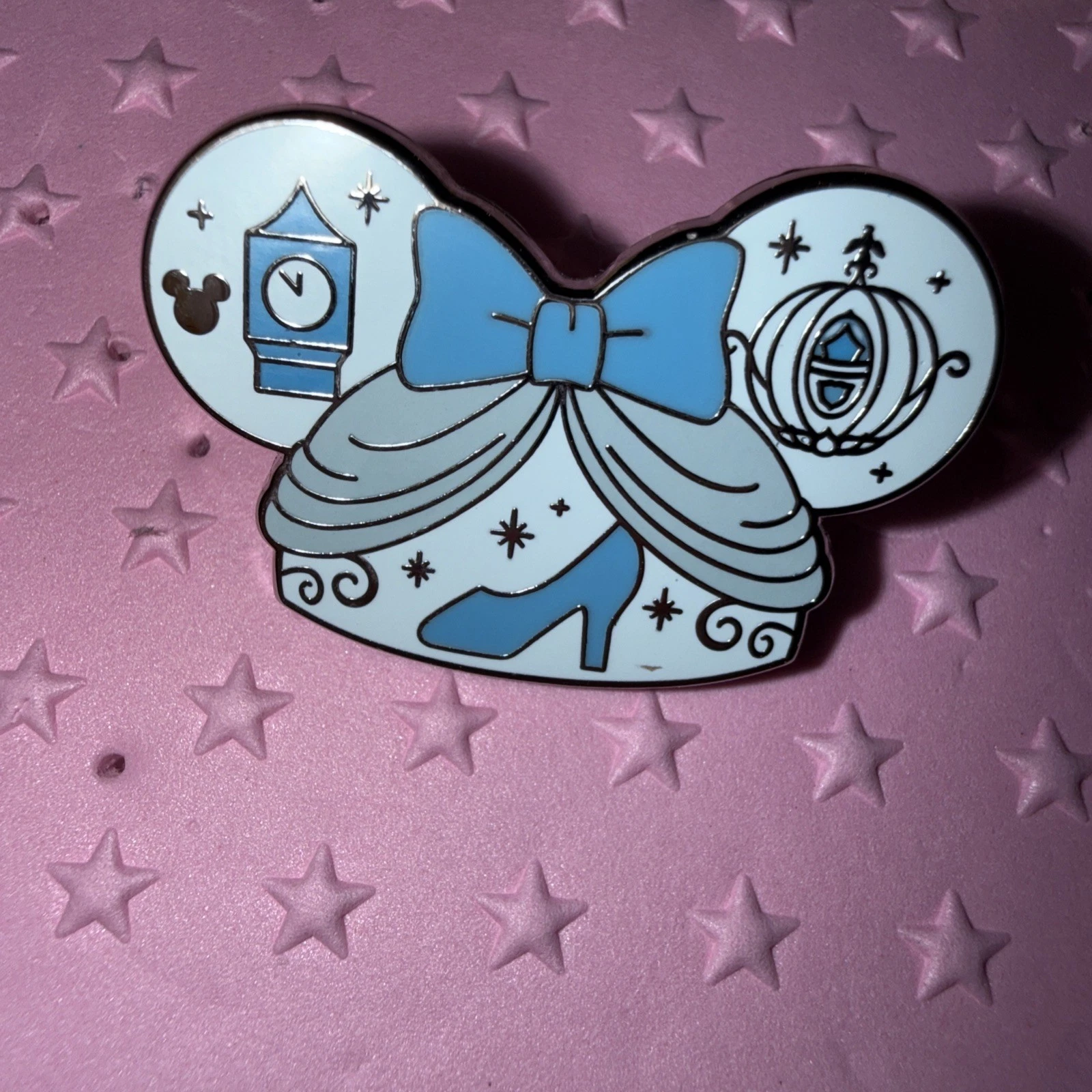 2024 WDW Hidden Mickey Character Ear Hat Pin- Cinderella