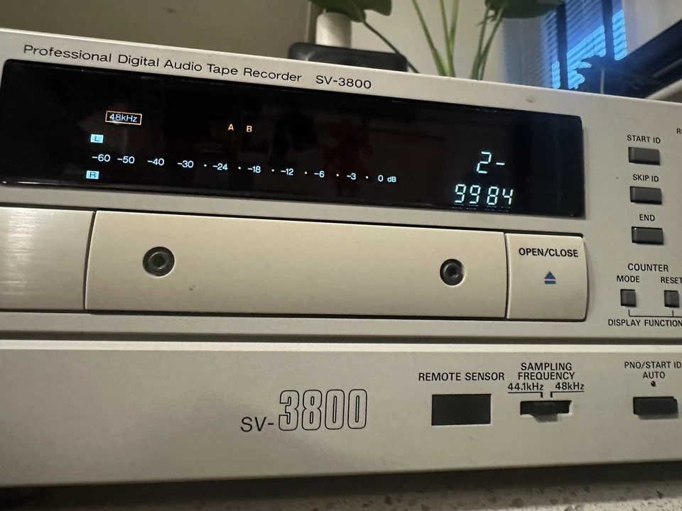 Panasonic SV-3800 Professional Digital Audio Recorder Player - Parts or Repair - Image 2 of 4