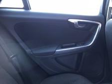 2010–2014 Volvo V60 – 2.0 TDI – Near-side rear door card
