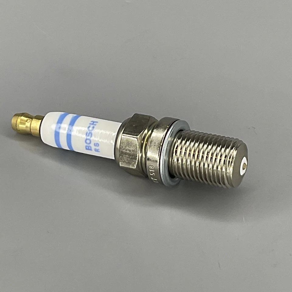 Bujía BOSCH OE MOTORSPORT Racing 4 piezas para Honda CRX L4 1,5 L 1988-1991 Foto 4 de 4