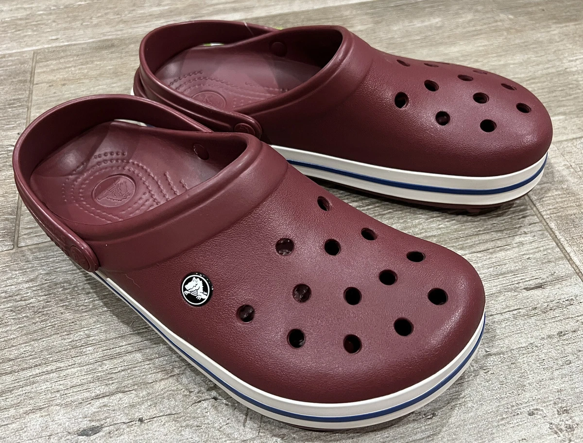 NEW CROCS M9 RARE CROCBAND CLASSIC RETRO CLOG IN GARNET WHITE. STYLE 11016 6MS