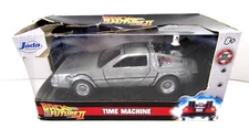 Jada # 24078 - Back to the Future 2 Delorean Time Machine - Scale 1:32 diecast
