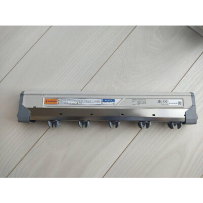 KEYENCE キーエンス イオナイザ SJ-E036A バータイプ360mm KEYENCE SJ-E036A Bar type 360mm Ionizer w/S8JX-N03024C New Unused