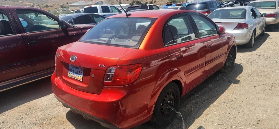 Medidor de velocímetro usado se adapta a: Kia Rio Cluster 2011 mercado de EE. UU. MPH AT grado A Foto 4 de 4