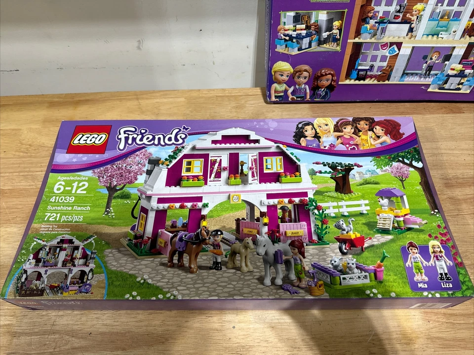 Lego Friends 41039 Sunshine Ranch y 41682 Heartlake City School nuevo y sellado Foto 2 de 4