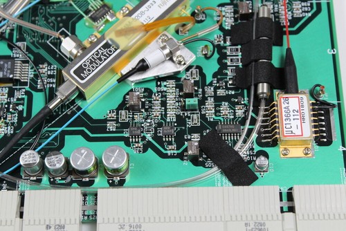 Conjunto de placa modulador óptico Fujitsu TX-EO 00155423 - Imagen 6 de 7