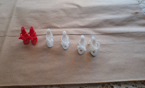 Vintage Barbie Doll Open Toe Heals Shoes 3 Pair White Red Hole In The Bottom - Picture 2 of 8
