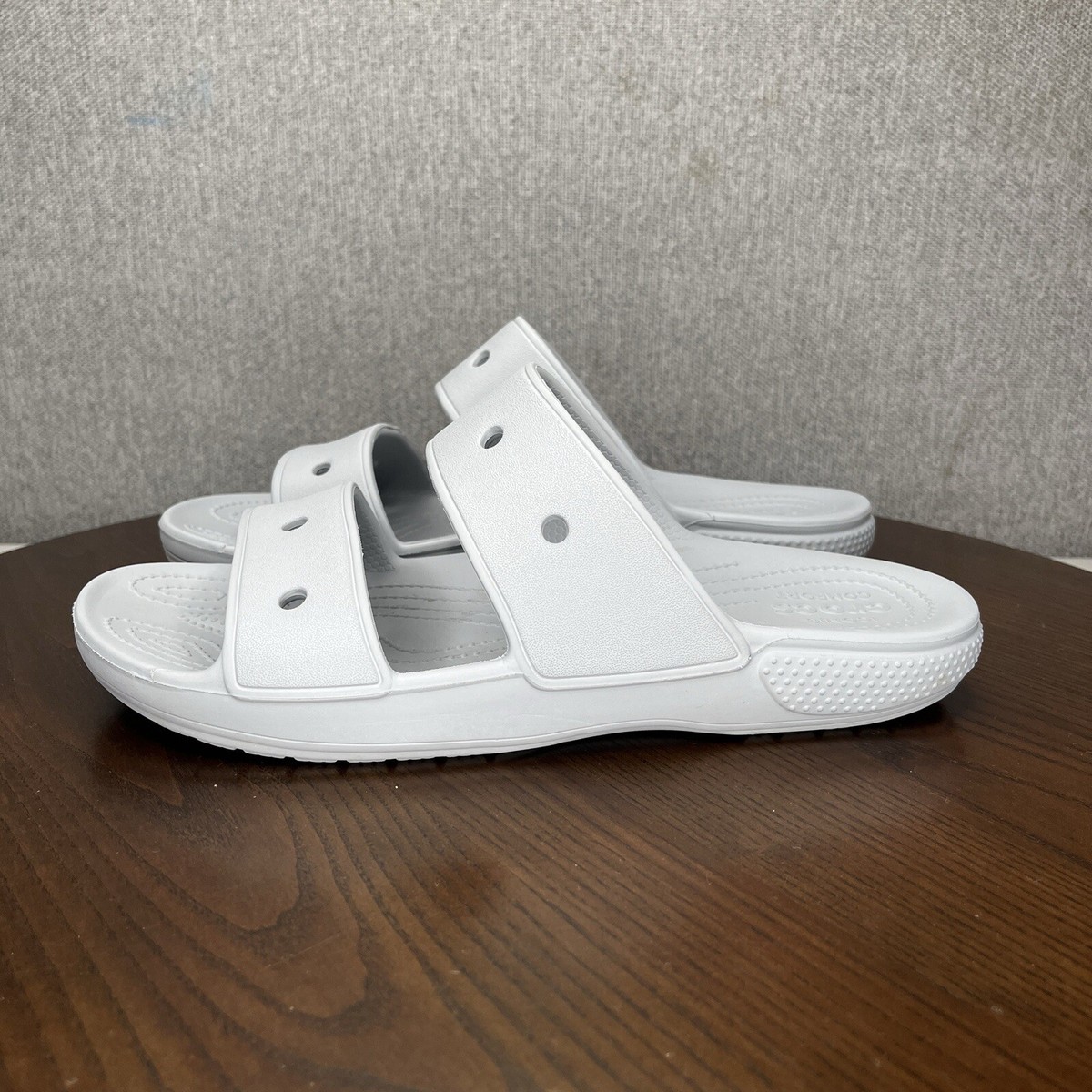 Crocs Sandals Men's Size 10 Gray Iconic Comfort Strap Slip On Slide Beach  Pool