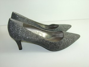 gray heels for wedding