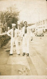 1945 WWII sailor Norbert Struttman's Honolulu Hawaii photo #9 Pelleir & Thereaul