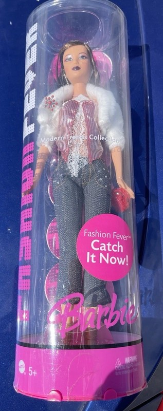 Barbie Fashion Fever Modern Trends Brunette Doll 2006 Mattel K9816