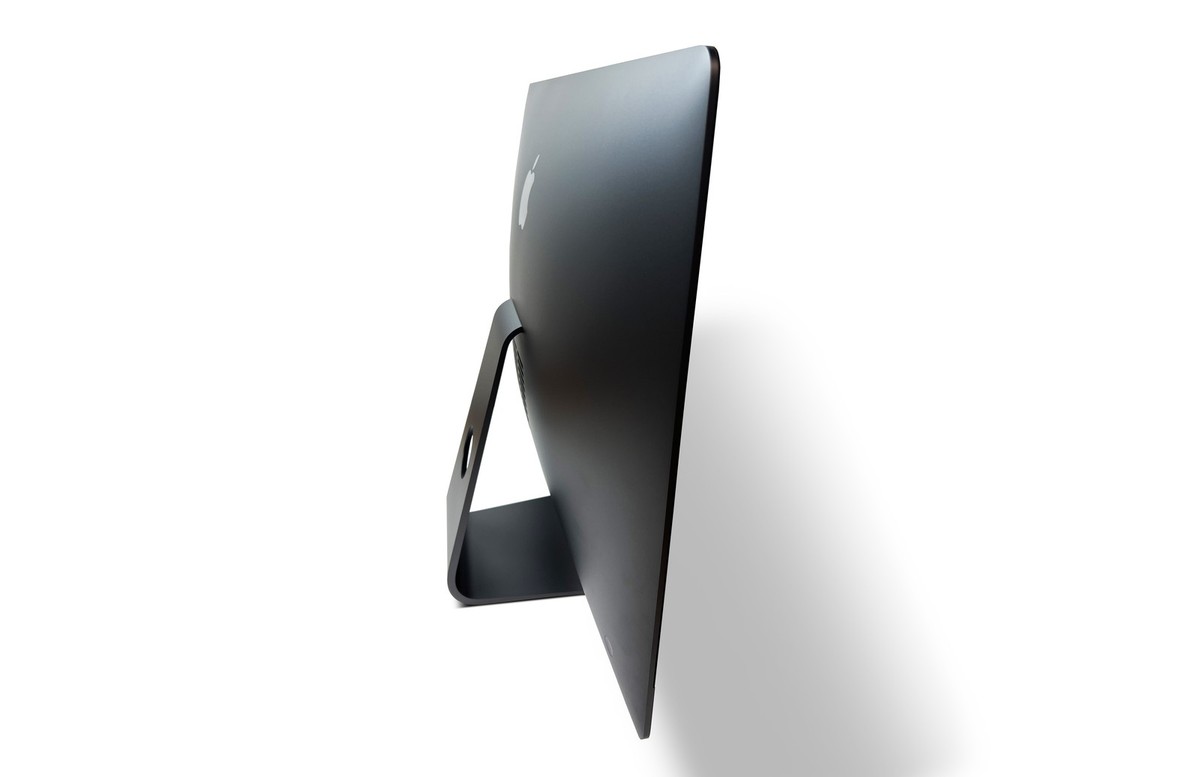 2017 Apple iMac Pro 27'' 5K Intel Xeon W-2140B 3.2GHz 32GB RAM 1TB