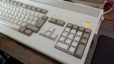 Commodore Amiga 1200 / A1200 With internal hard drive, 8MB Ram etc Expansion.