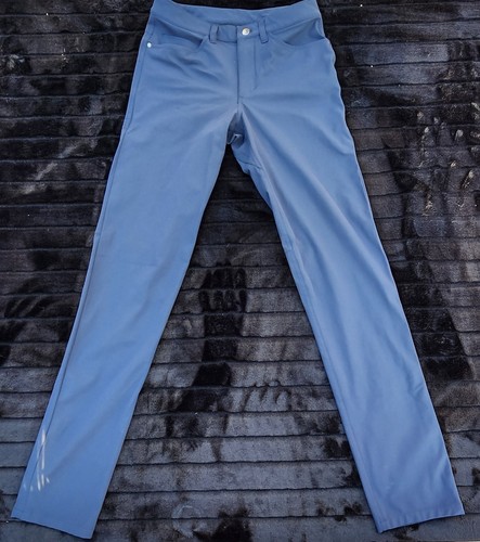 LULULEMON ABC Classic Fit Warpstreme Flat Front Sz 28 x 34 Stretch Iron Blue - Picture 2 of 6